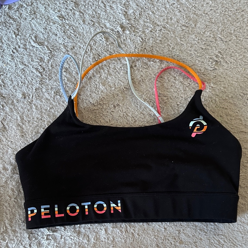 Bundle of three peloton sport bras - Picture 6 of 7